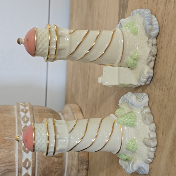 LENOX Guiding Light Salt & Pepper Shakers - Picture 2 of 5